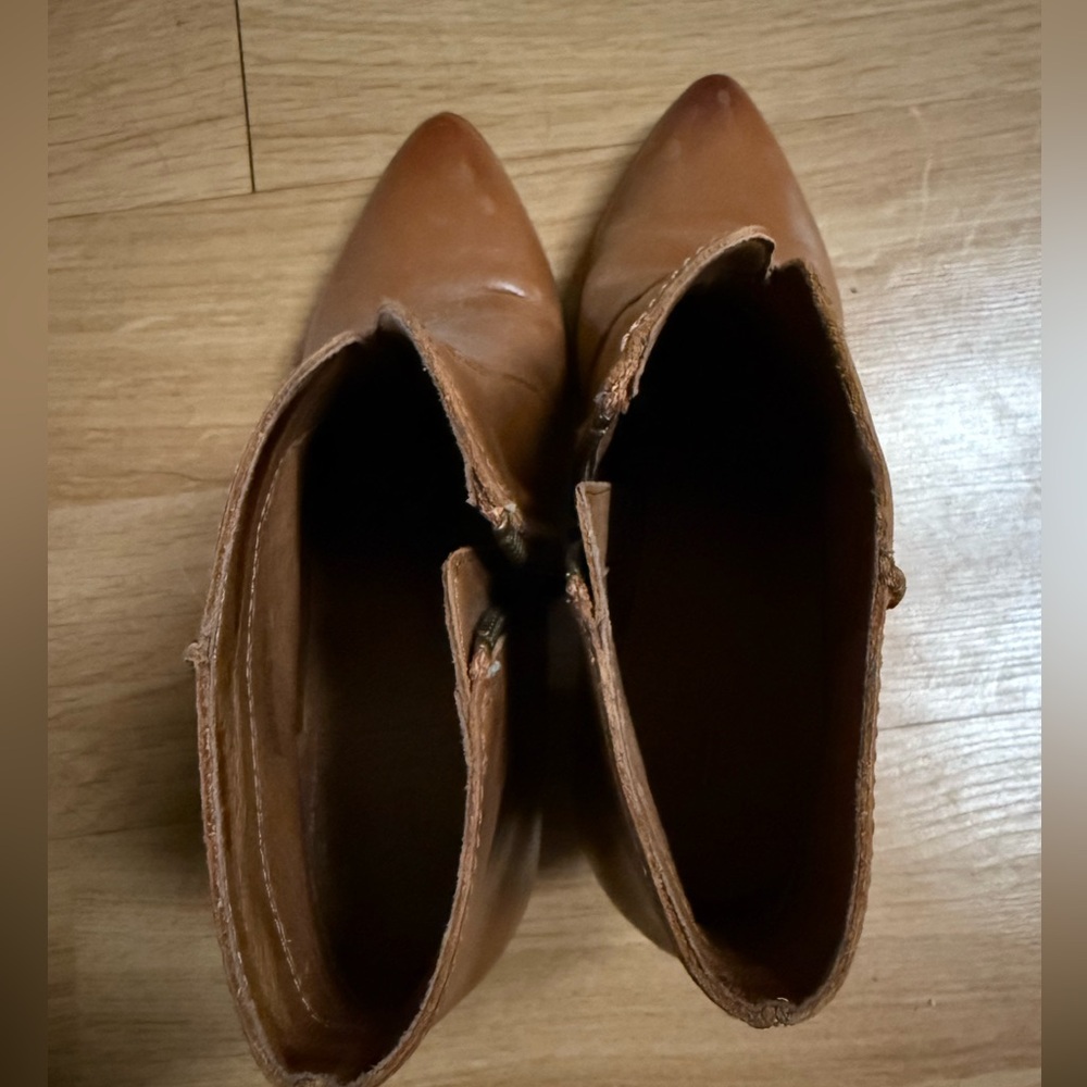 Frye Tan Ankle Boots - Size 6.5M - Picture 4 of 7